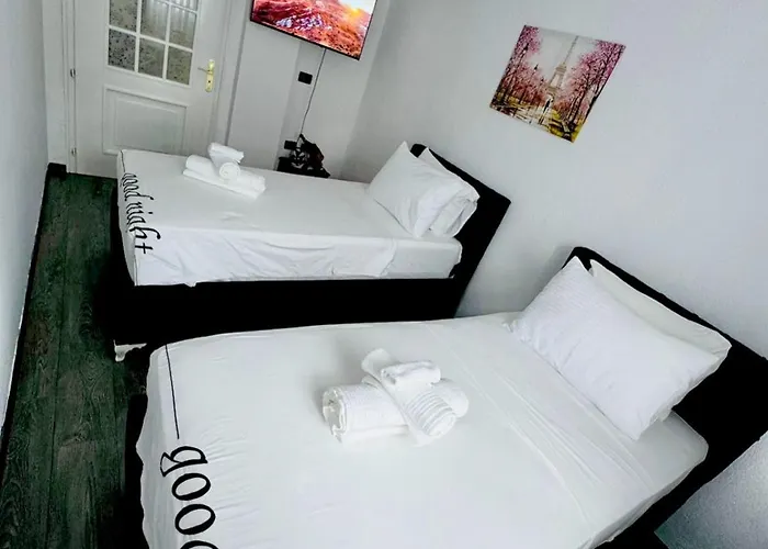 Darli Dibra 别墅 *