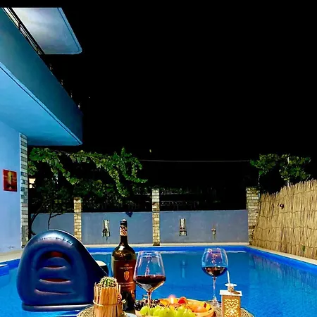 Villa Darli Dibra *