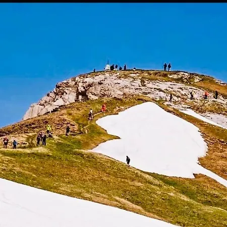 Darli Dibra Βίλα Peshkopi